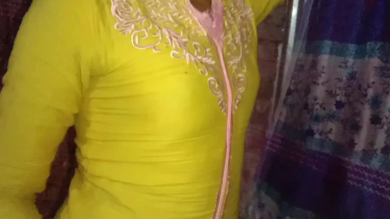 Deshi women: I Got Alone in the Dark Night and Had Sex...