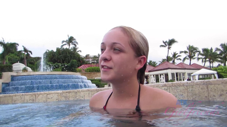 ATK Fans (Girlfriends): Virtuele vakantie in Hawaï met Cleo Vixen deel 4