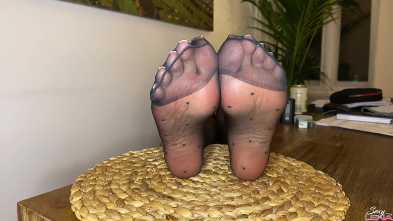 Goddess Lena: Nylon Wxxen Sl-final