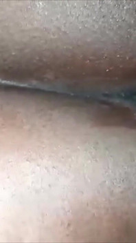 Forând adânc în curul strâmt de ciocolată