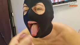 Sexy MILF gibt einen sinnlichen blowjob! Sperma im mund, episode. 723