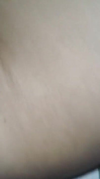 Beste vriend eerste keer seks met haar minnaar.