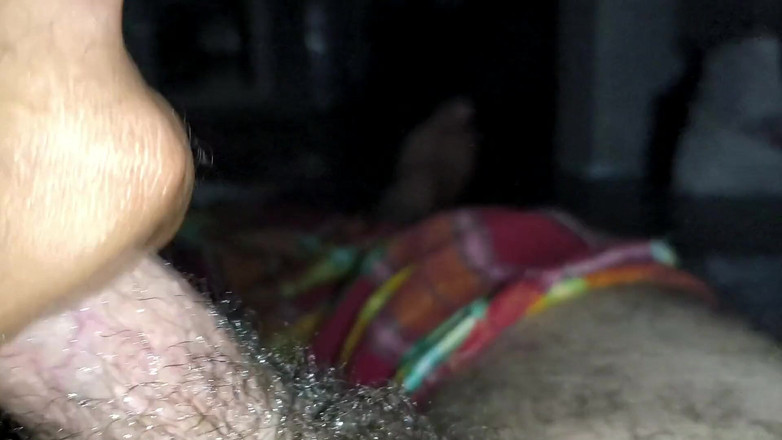 Moroccancouple: 抹油的鸡巴手淫操逼指法我热辣的阿拉伯妻子的阴户