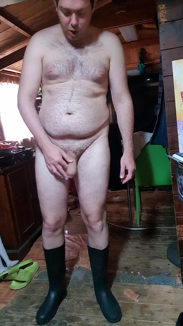 All Naked with Boots (Mirko)