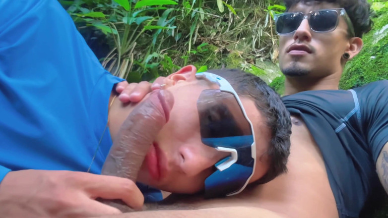 Andcristiann: Fill It with Sloth! Straight Friends Suck Each Other's Dicks...