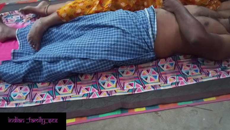 Indian IFS: Telugu üvey kız kardeş üvey erkek kardeşini cezbediyor