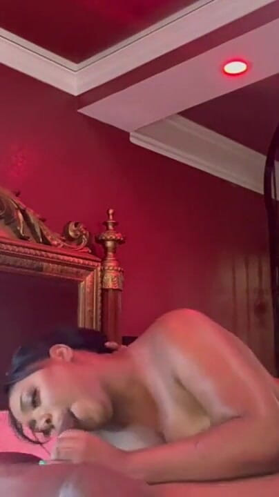 Dante Diggz Media: Bederoom-sessies met Tiaxxxlove