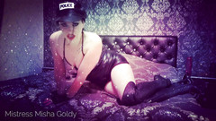 Goddess Misha Goldy: Femdom značky a hra od sexy policistky