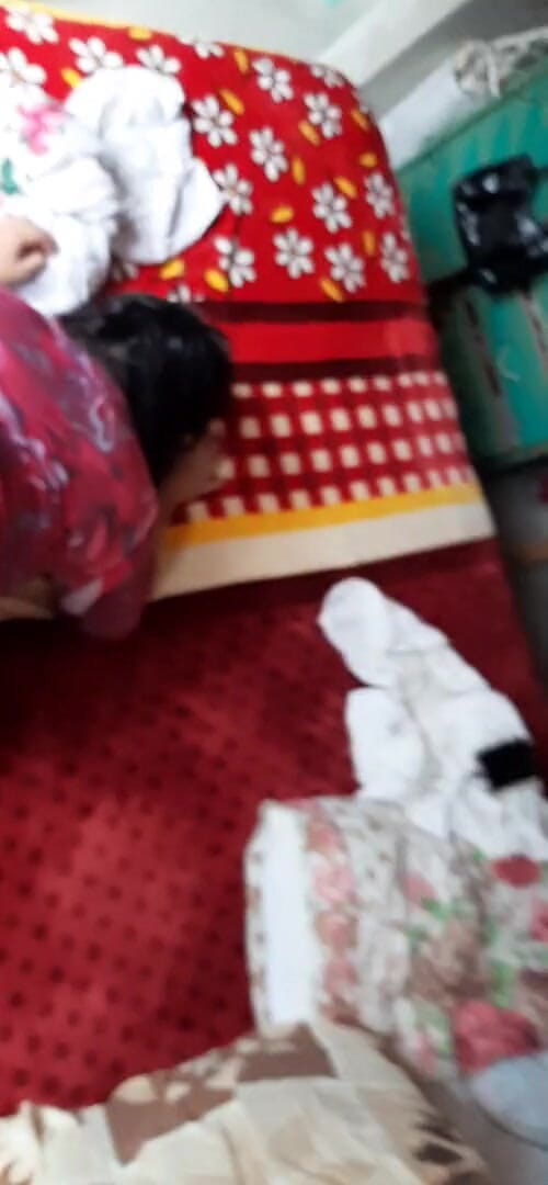 Oriane_Suck_Roses: Kongkek cepat pagi dengan abang tiri jalang, Kami hampir menangkap...
