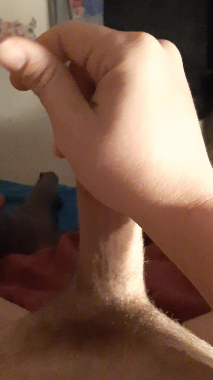 Danielle Tart studio WIP: Dotykam się