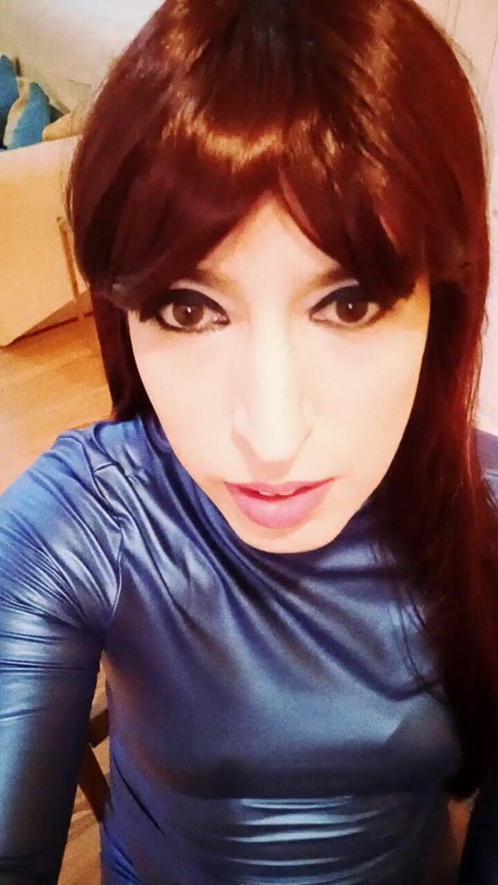 Tammy sissy slave: Airbnb men Tammysissy Alone