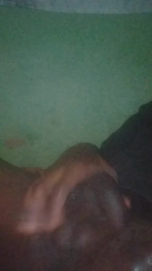 Badman4606: Băiat homosexual singur excitat.