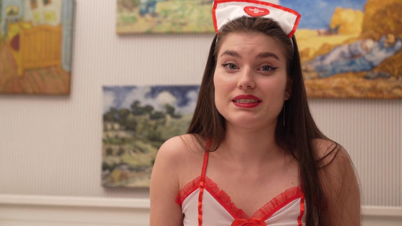Stefany Kyler: Hete pijpbeurt van wellustige en sexy verpleegster