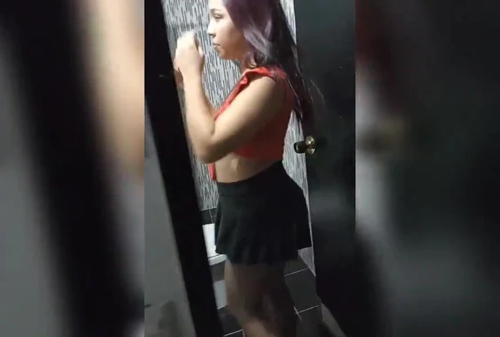 Pikaa6: Ngentot pacarku dari miami amerika serikat gluspet dan pikaa6 dia...