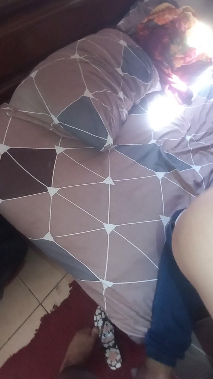 E-Alfa: Una sveltina prima dell'arrivo del marito