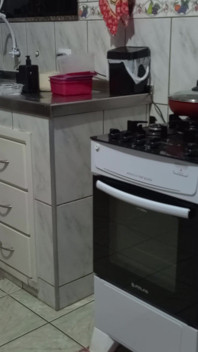 La routine de creampie de la femme de ménage dans son nouveau travail
