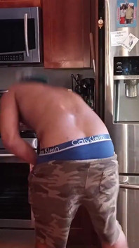 Kennie Jai Jerks off in the Kitchen and Has Tea!!