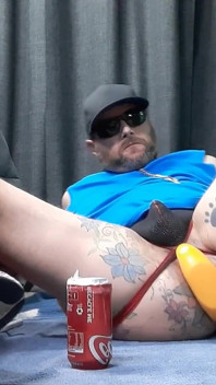 Gay Anal Kinky Web Slut Inserts Soda Can in Ass Hole