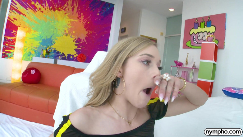 Nympho: Wsuwając się do Kali