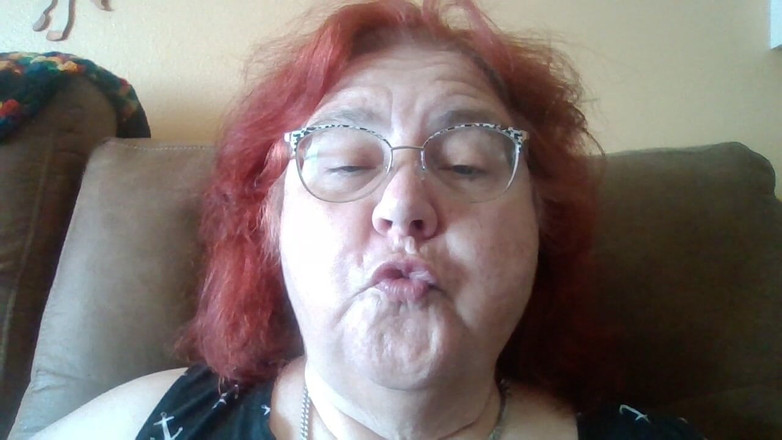 BBW nurse Vicki adventures with friends: Požadované Video, Jak Dělám Zvuky Polibků a Mohu Mě Sledovat,...