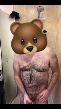 私の乳を洗う