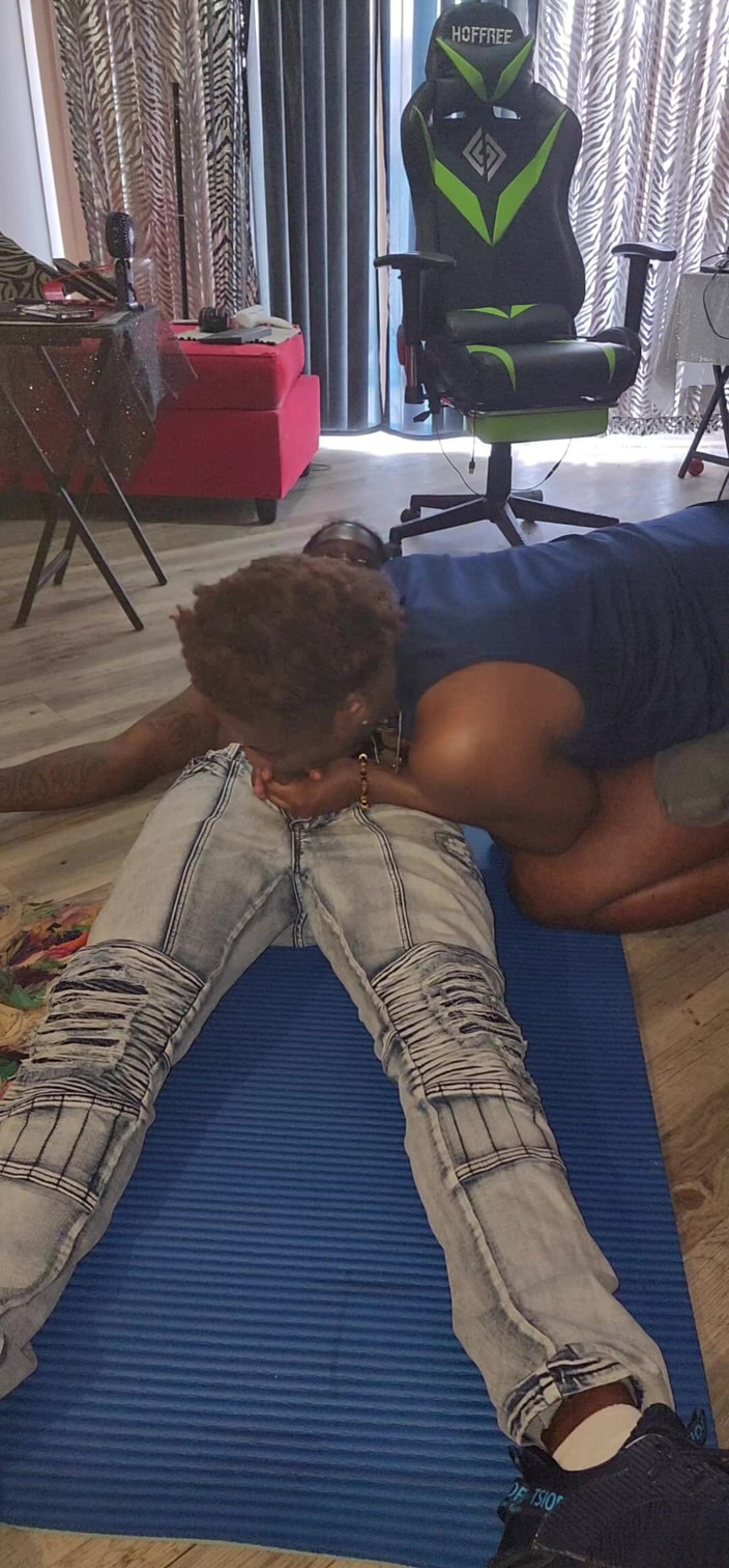 Wondahead21: 해피 엔딩과 함께하는 피트니스 목구멍 메시지!!️