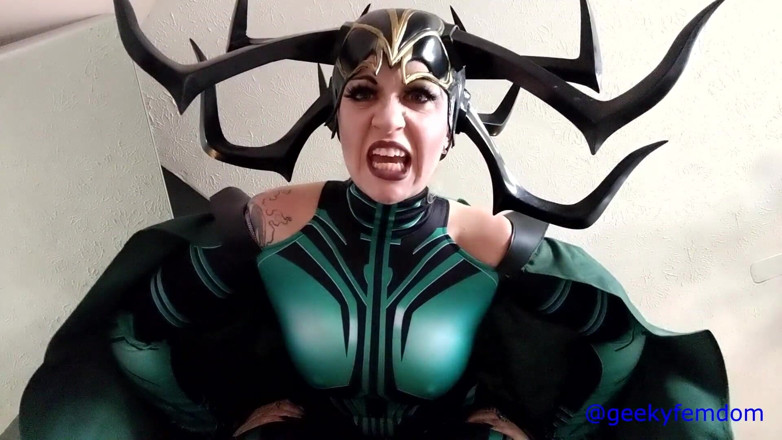 Geeky Femdom: Hela Dominan Kemenangan