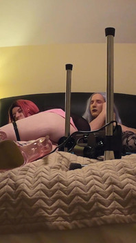 Travestit și mașina de futut - compilație 8