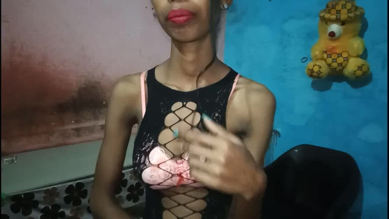 Truefuker: Desi Tina chiama electretion man e mi scopa duro