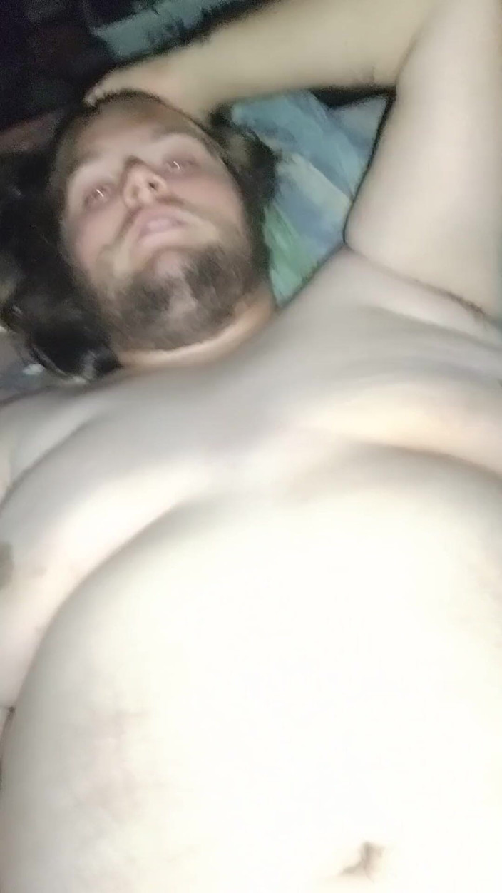 LilTaste: Jen se podívejte na to, jak je kurva žhavý!!