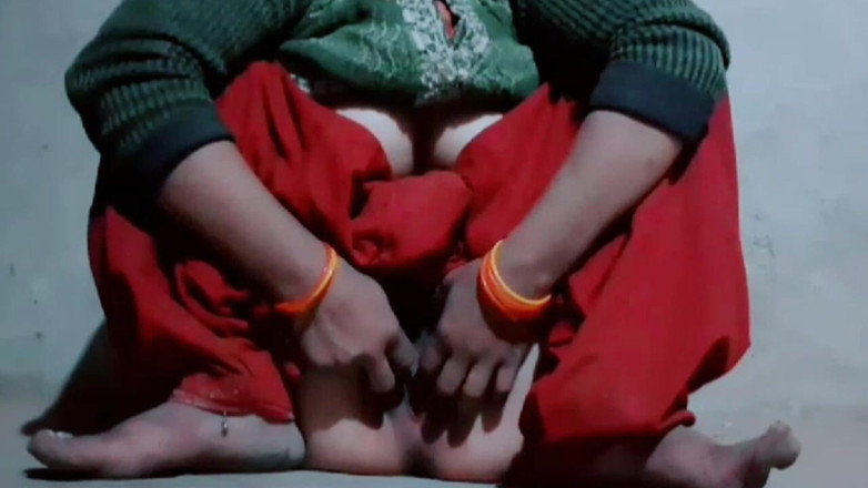 TricolorMusic3: Beh, farò rumori in passione e poi continuerà a scoparmi