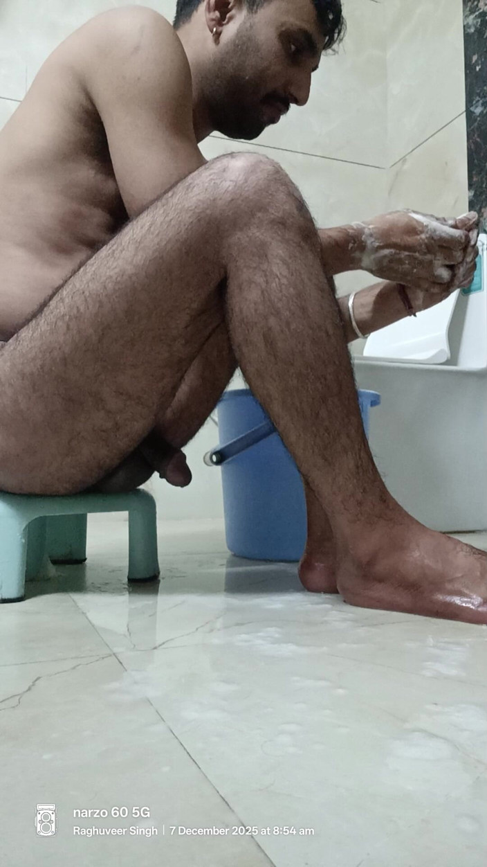 Rajasthani-old-lover: Un indien desi aime la douche