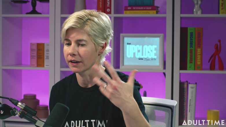 Adult Time Podcast: Hailey Rose: Tumblr, Swinger &amp; the Cereal Incident | der Erwachsenenzeit-Podcast