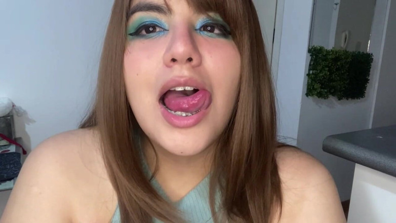 Isabelle Myers BBW: Bbw che mangia orsi gommosi