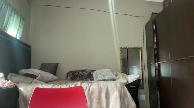 Legendary Booty Overdose: Come Join Me in My Room