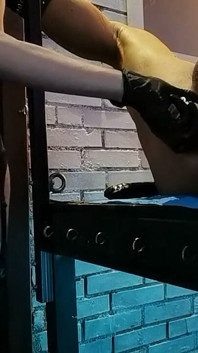 The Big Strap on - Hard Pegging