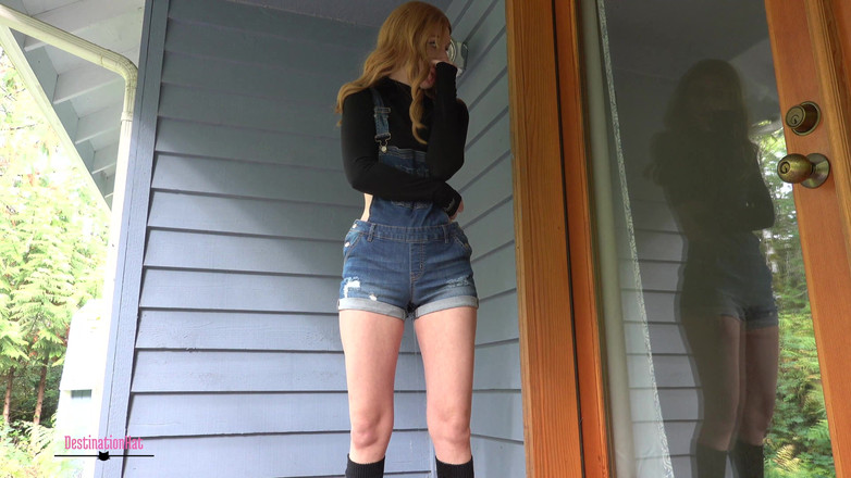 Destination Kat: Tu adores ma salopette mouillée