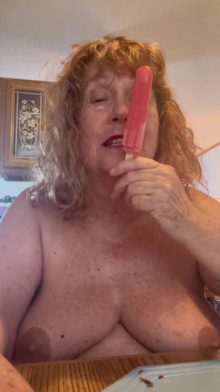 Big Ass 4 U: Testing My Cock Sucking Skills on That Popsicle