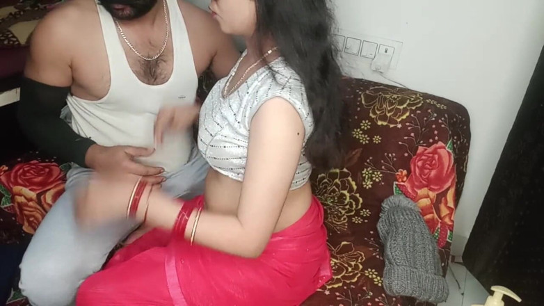 cuteindiancpl21: Hot Indian Wife Fuck Hubby S Friend in Home