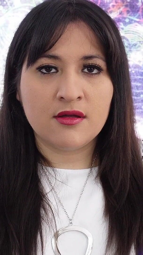 VickyVixen: Os retornos da loucura sexual de Alice
