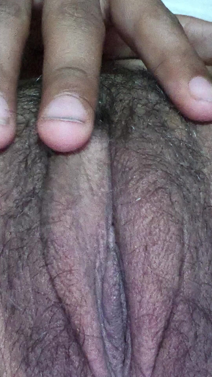 Moma: Сексуальне відео