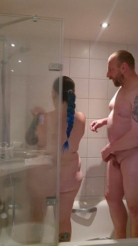 साबुनी शॉवर bts Elizabethhunny और chriscoxxx
