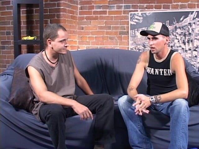 Phoenixxx: Guy Shaves Balls &amp; Jerks-off!