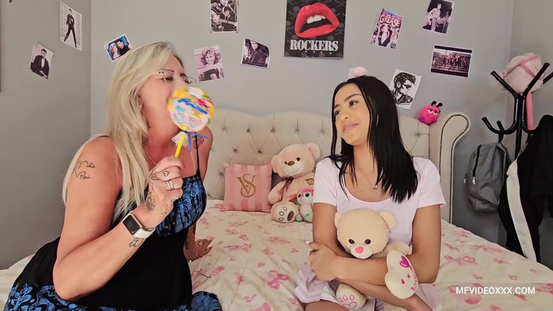 MF Lesbian: Sladká odměna pro dva