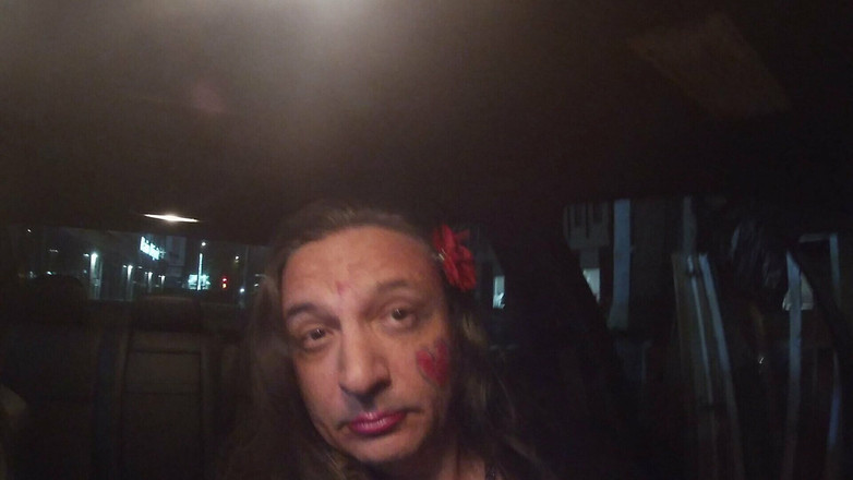 JonasBen: 淫荡 CD 娘娘腔陷阱在雨夜炫耀单人视频