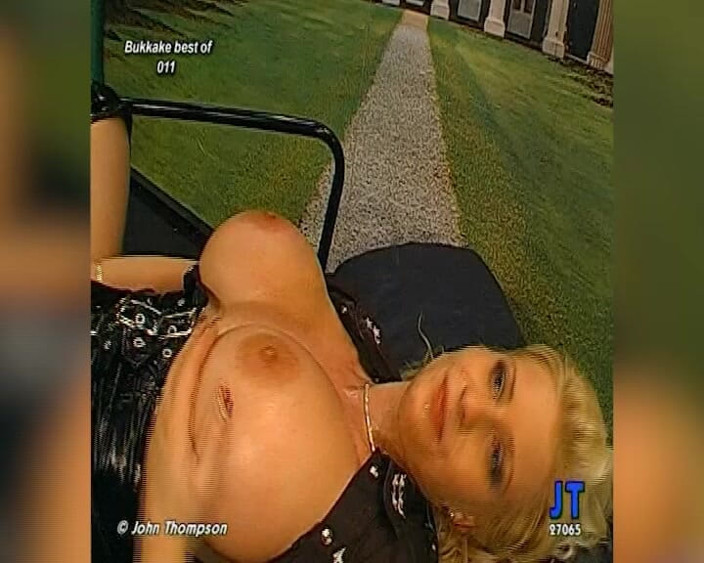 Horny girls want to fuck: Busty Blonde Zalana w Masywnych Wytryski Bukkake
