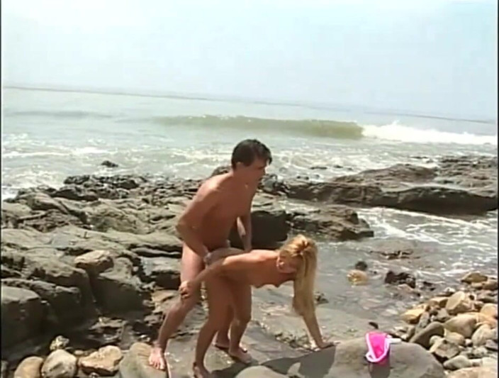 American X: Gran follada junto al mar