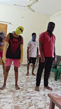 Boxen Trainer und student fickt stiefmutter und stieftochter