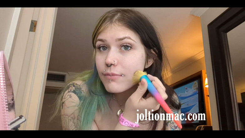 Joltionmac: Qualche, ne vuoi uno di troppo?