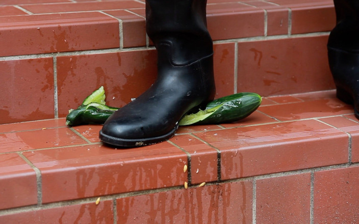 GERMANE_XL: The Horny Rubber Gardener - Crushing Vegetables &amp; Boot Care